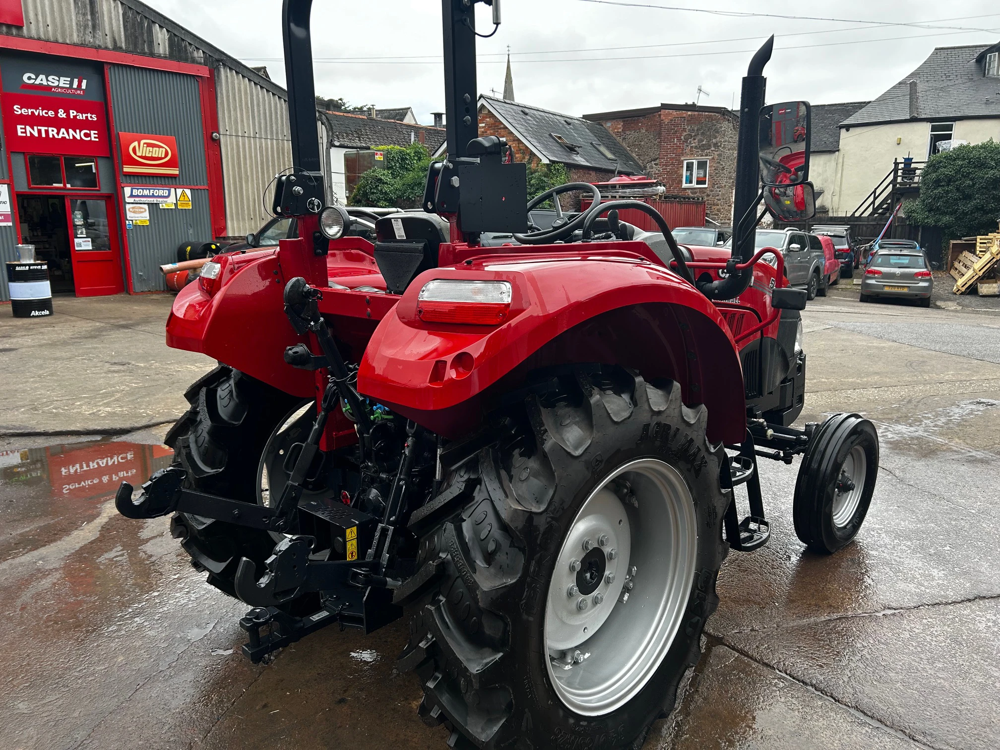 Case IH Farmall 55C ROPS Image