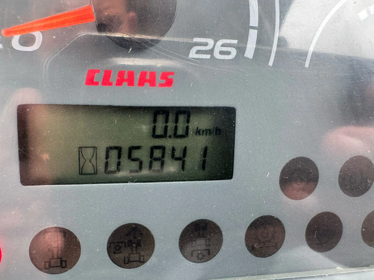 Claas Elios 210 Image