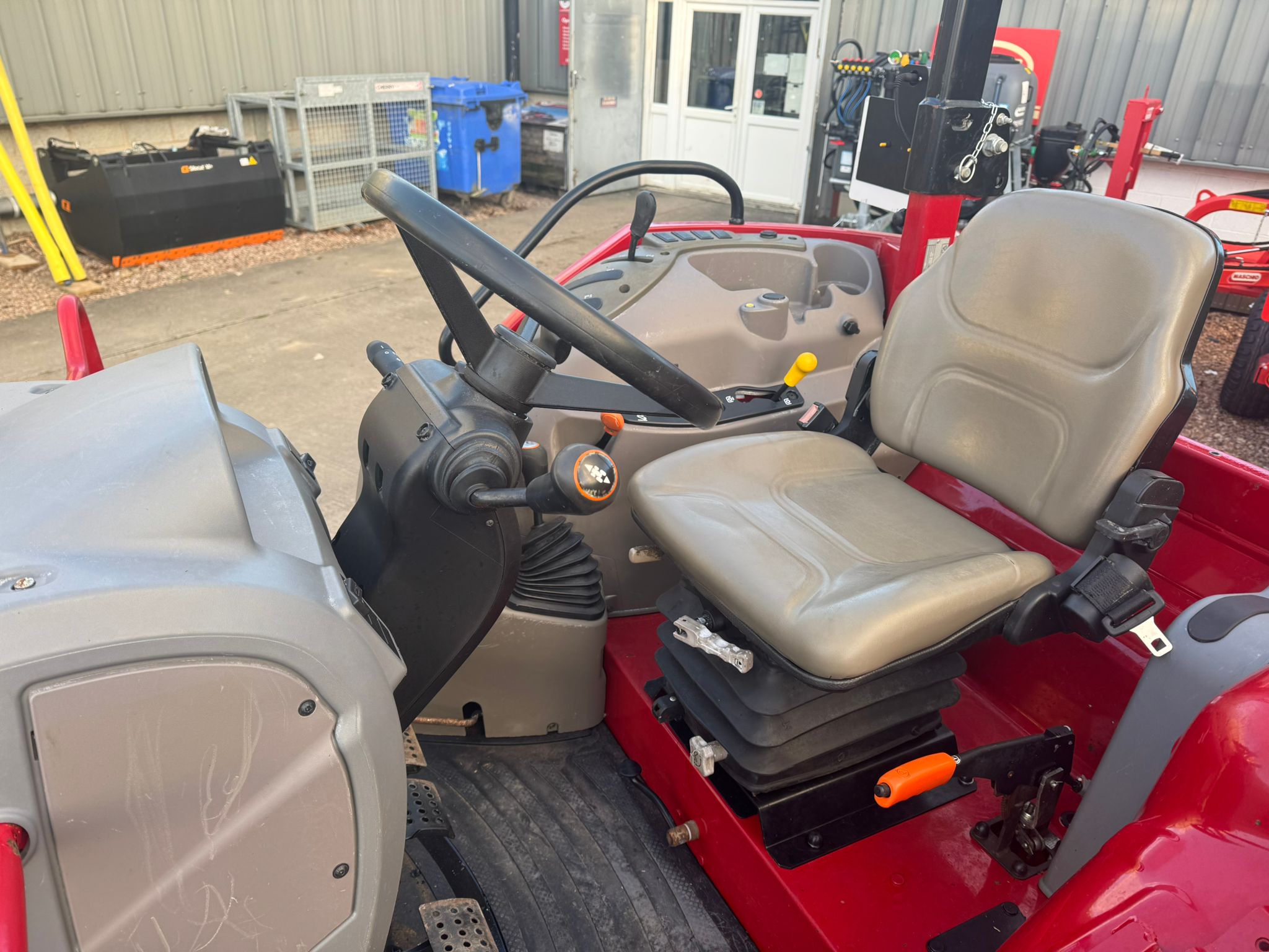 Case IH Farmall 55C Image