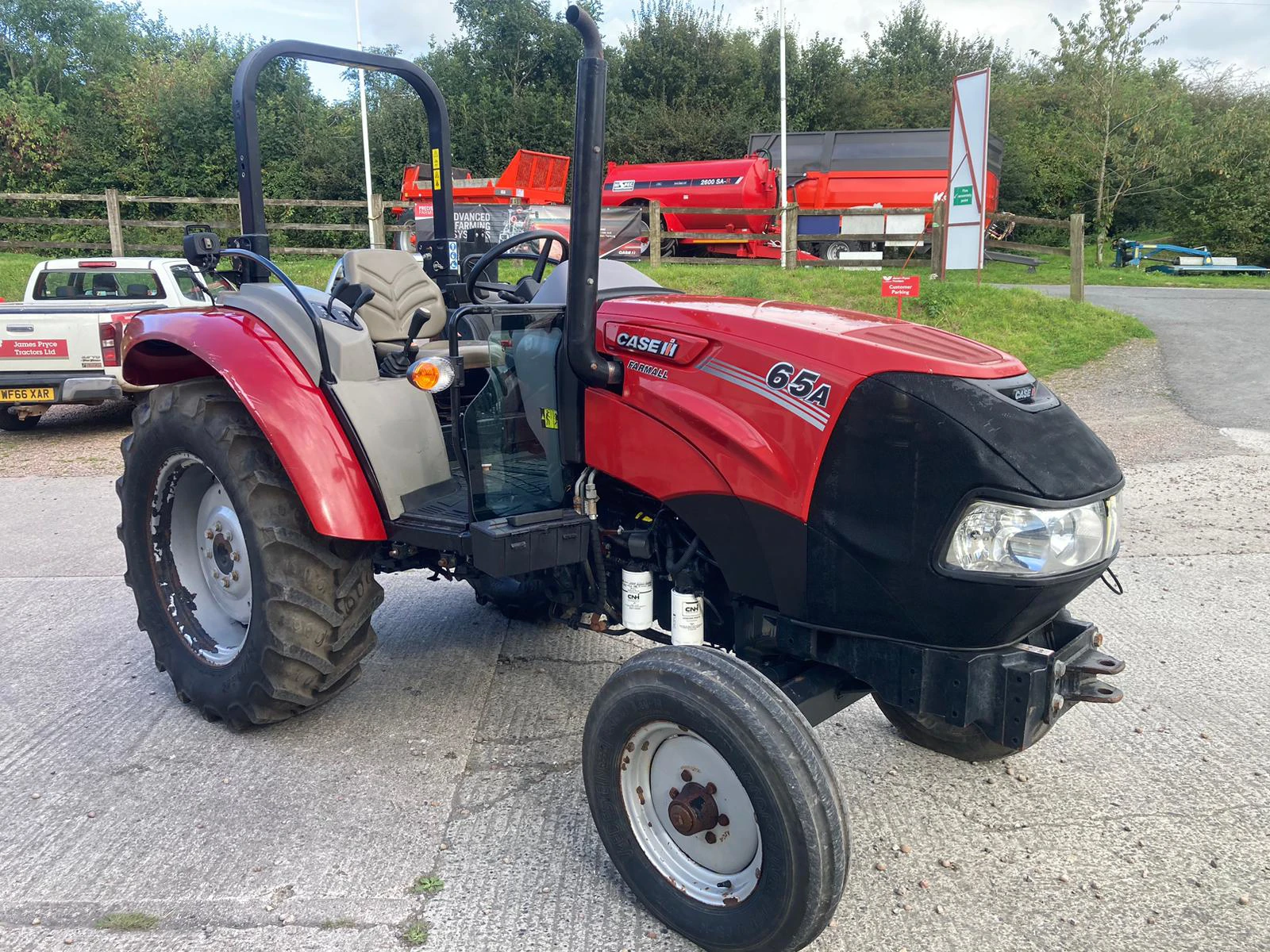 Case IH Farmall 65A Image