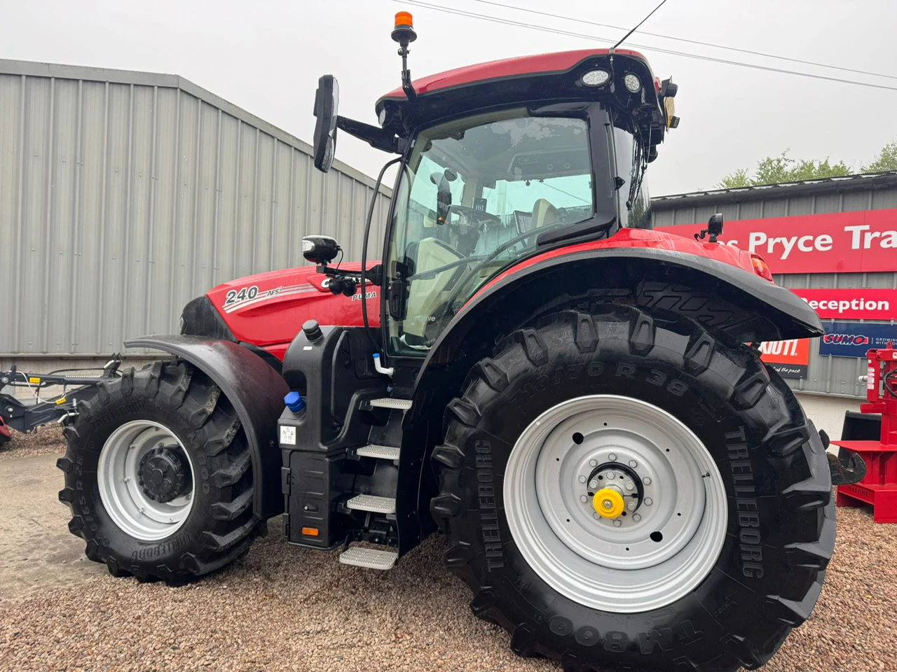 Case IH Puma CVX240 (3) Image