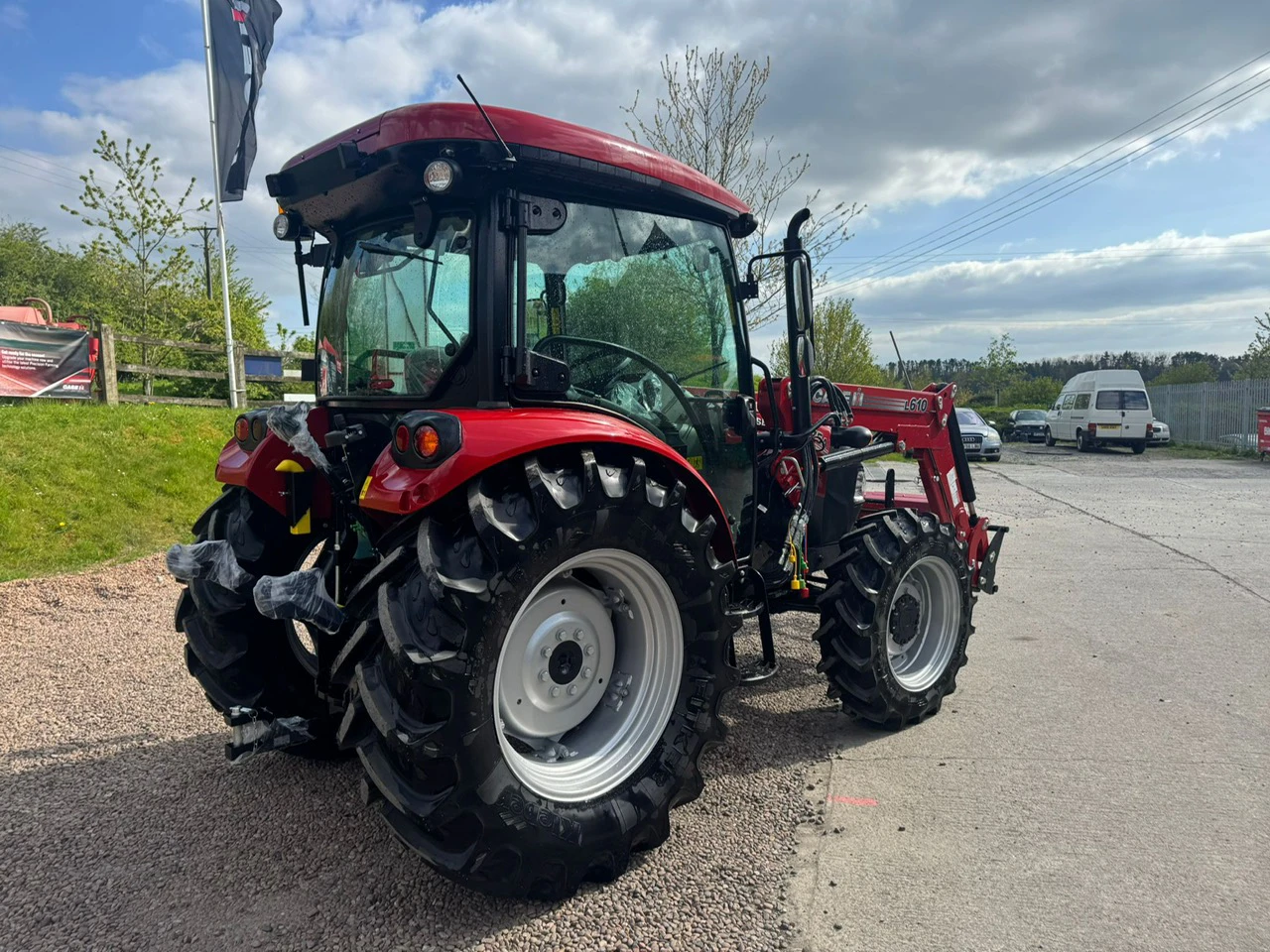 Case IH Farmall 75A & loader Image