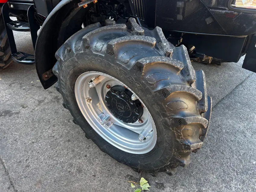 Case IH Farmall 75C Image