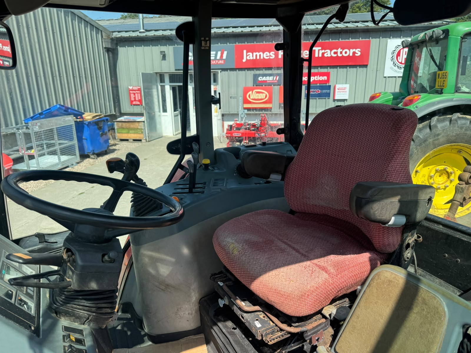 McCormick MC115 & loader Image
