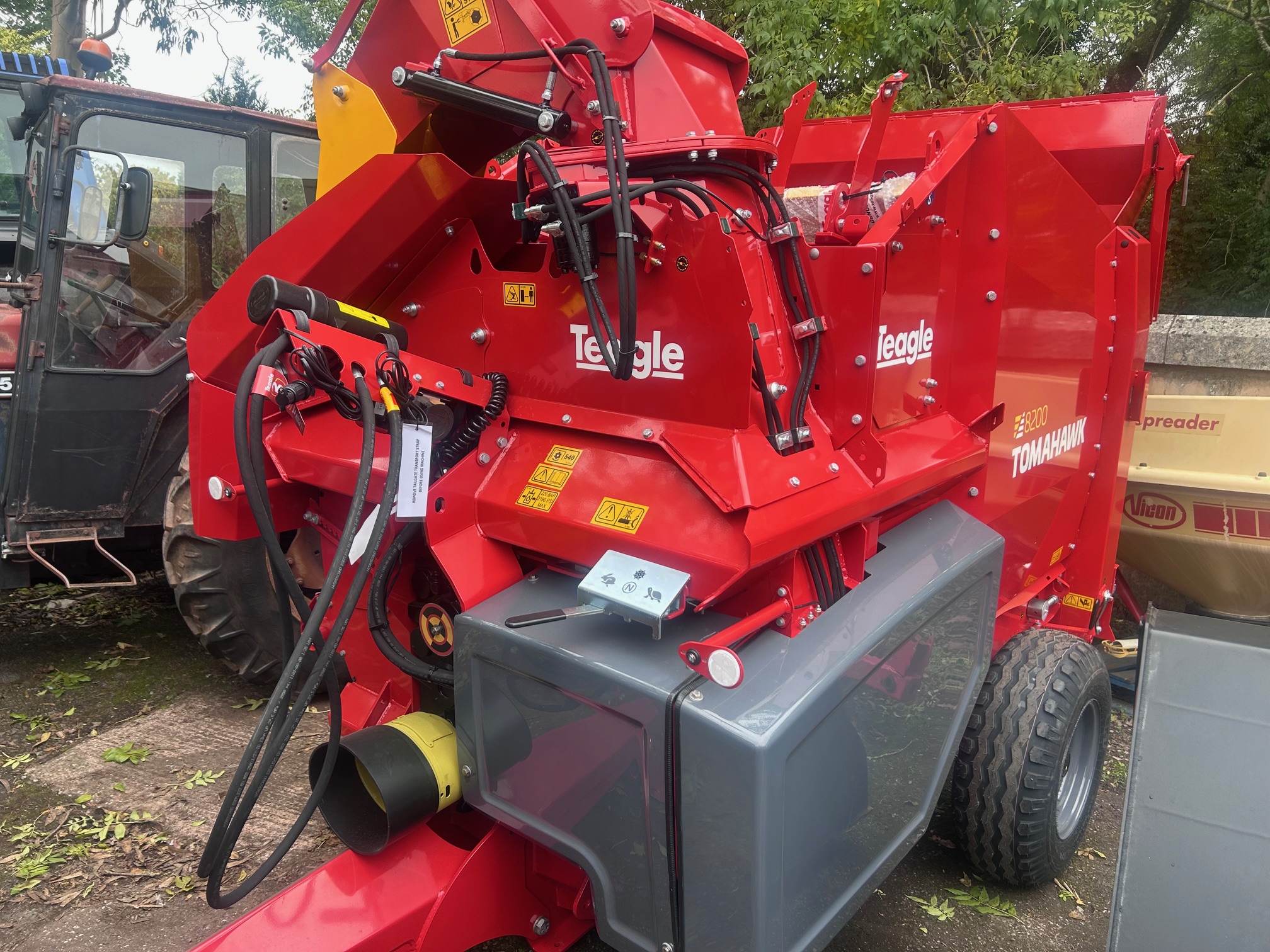 Teagle 8200 Strawchopper