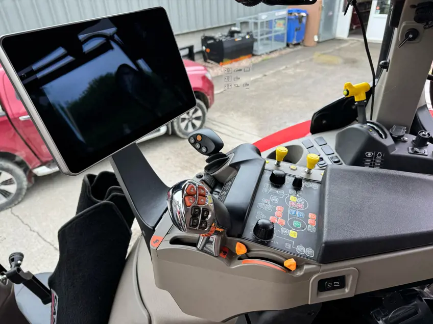 Case IH Puma CVX165 Image