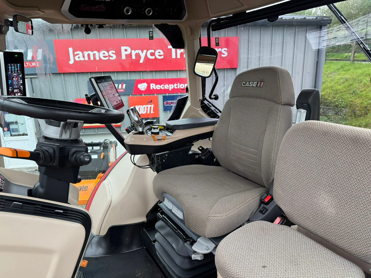 Case IH Puma CVX240 (3) Image