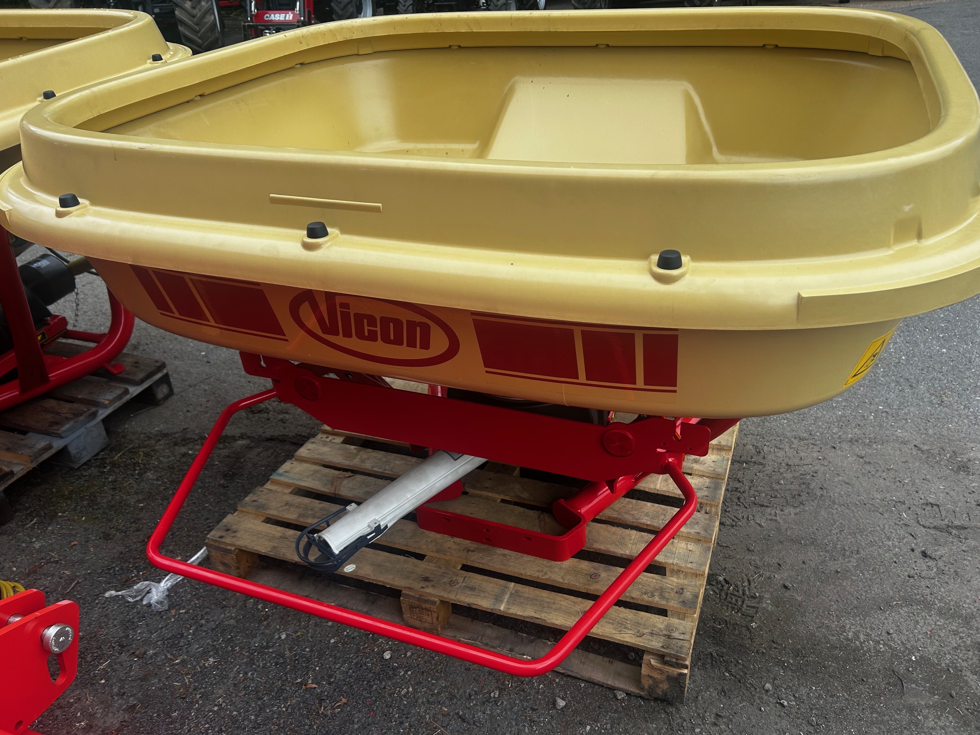 Vicon 954H Varispreader Image