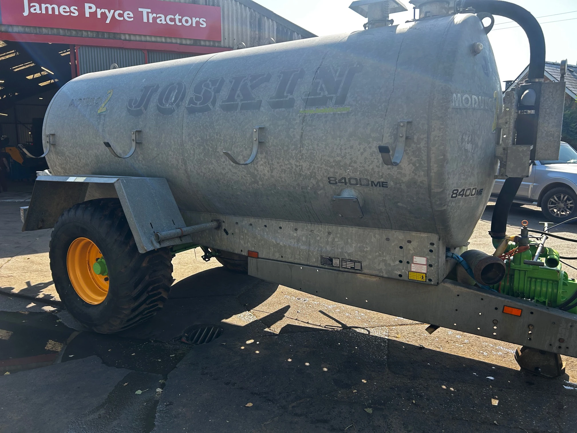 Joskin 8400ME Slurry Tanker Image