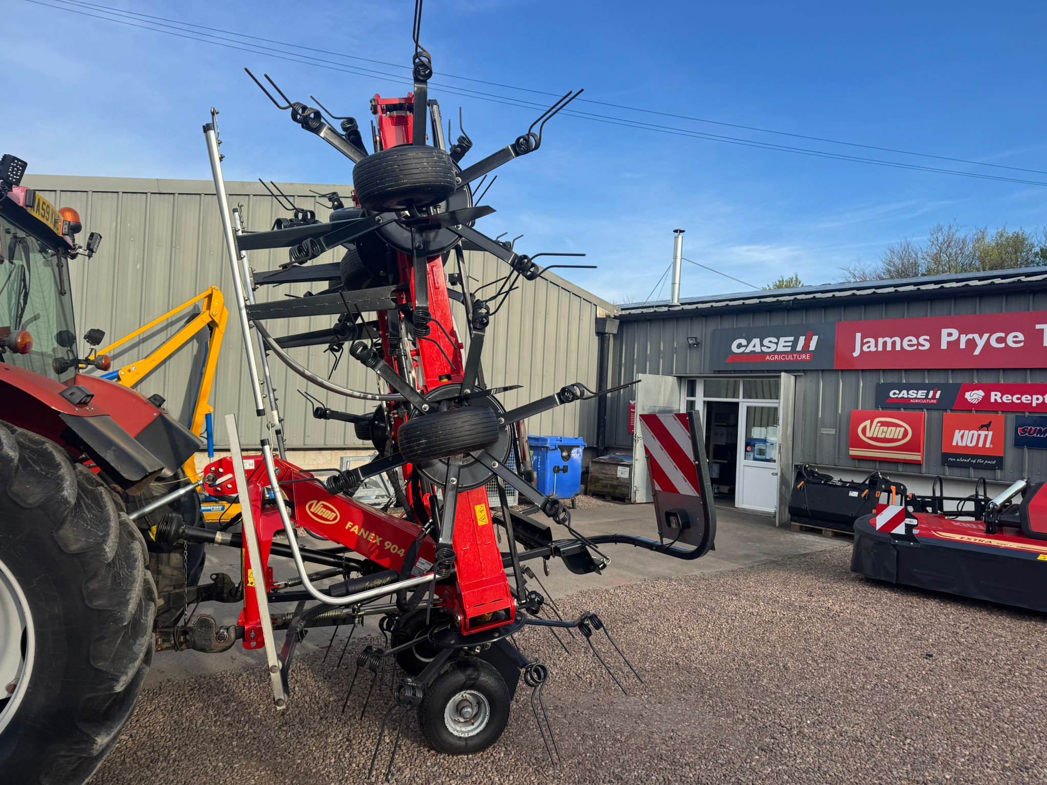 Vicon Fanex 904 tedder Image