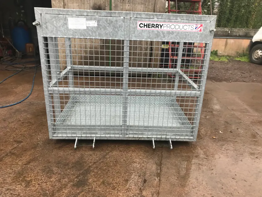 Cherry CM24D Man platform Image