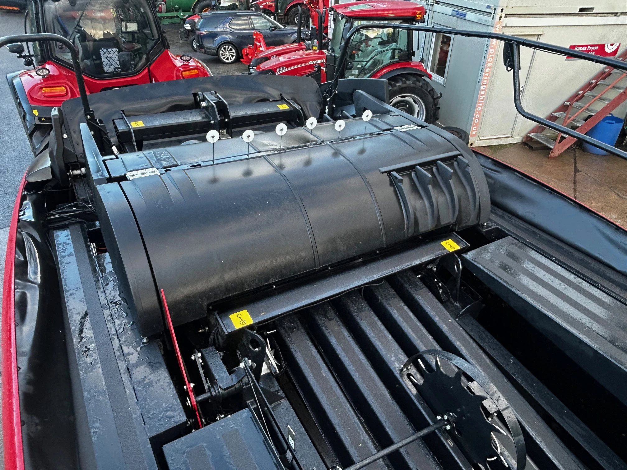 Case IH LB424XL Baler Image