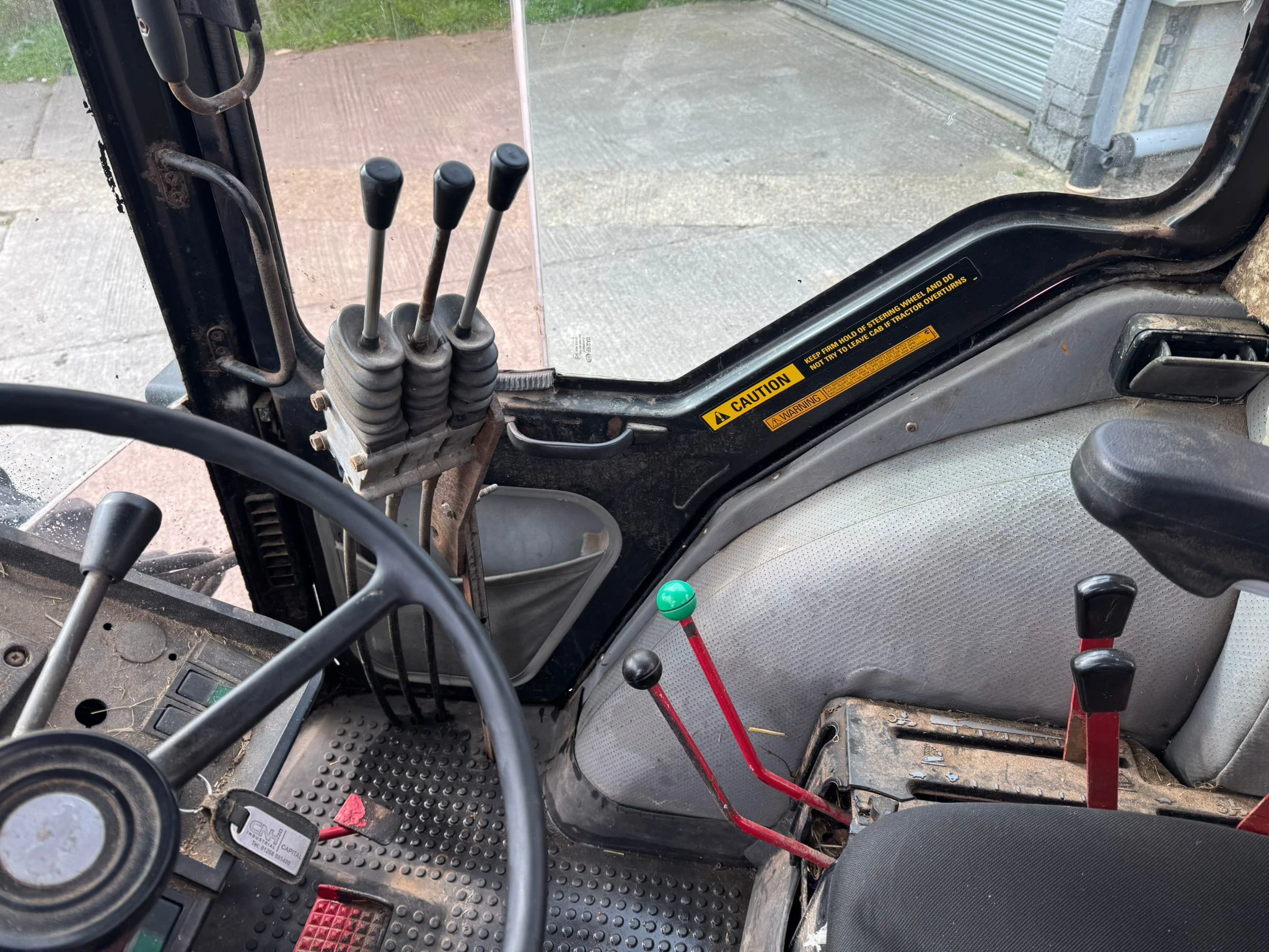 Case IH 895XL & loader Image