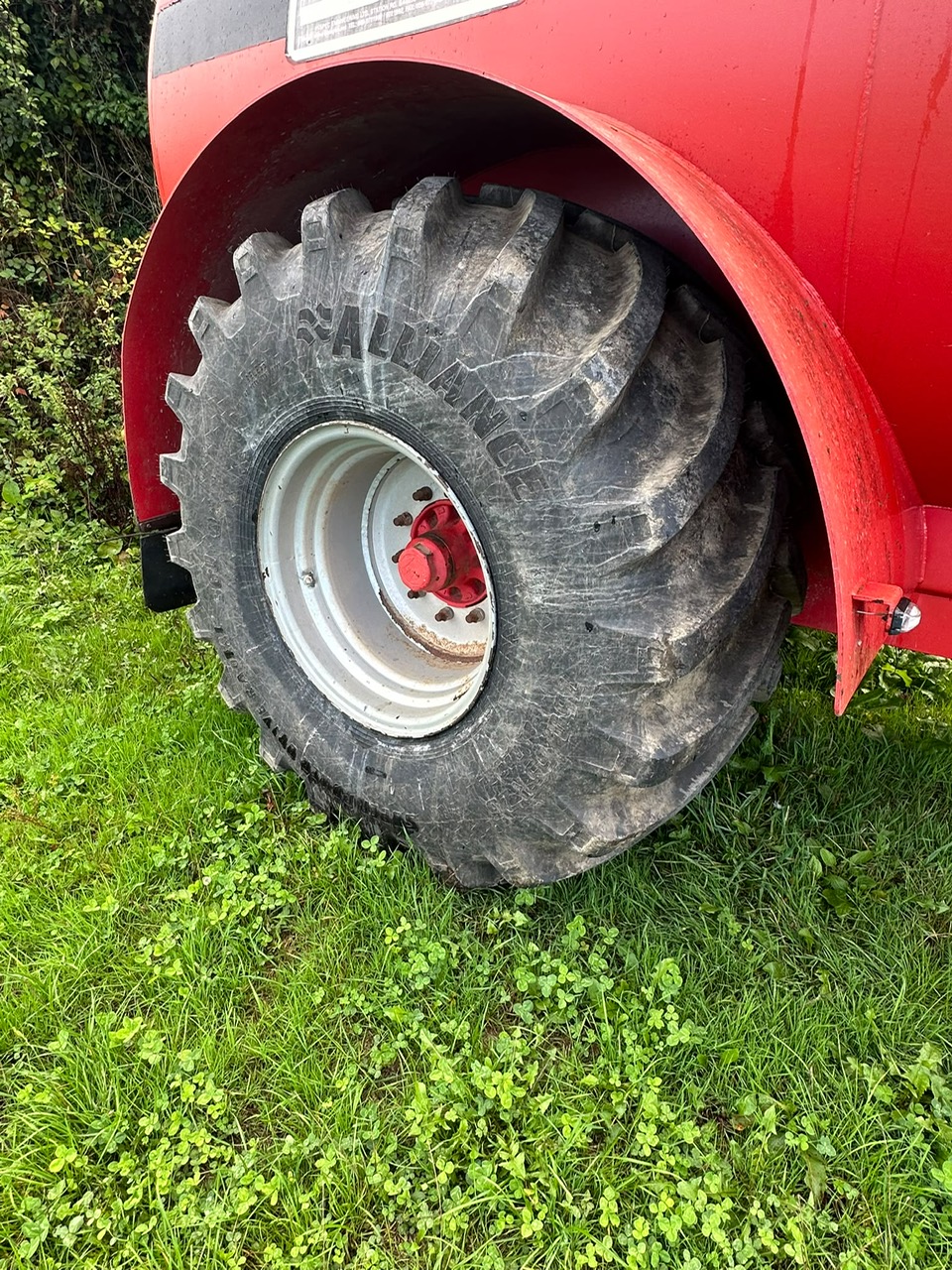 Hispec 2300 SA-R Vacuum tanker Image