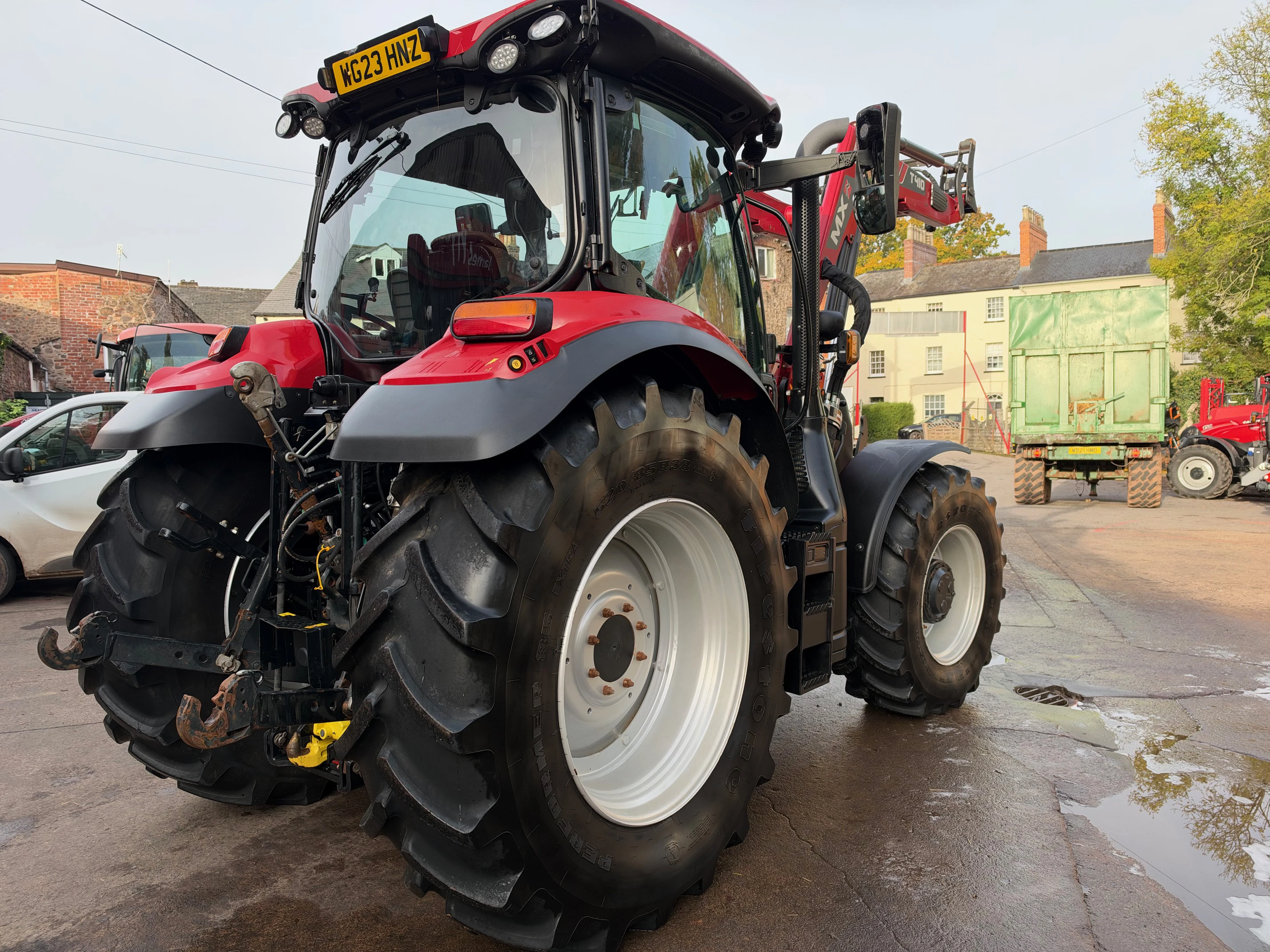 Case IH Maxxum 125 & loader (1) Image