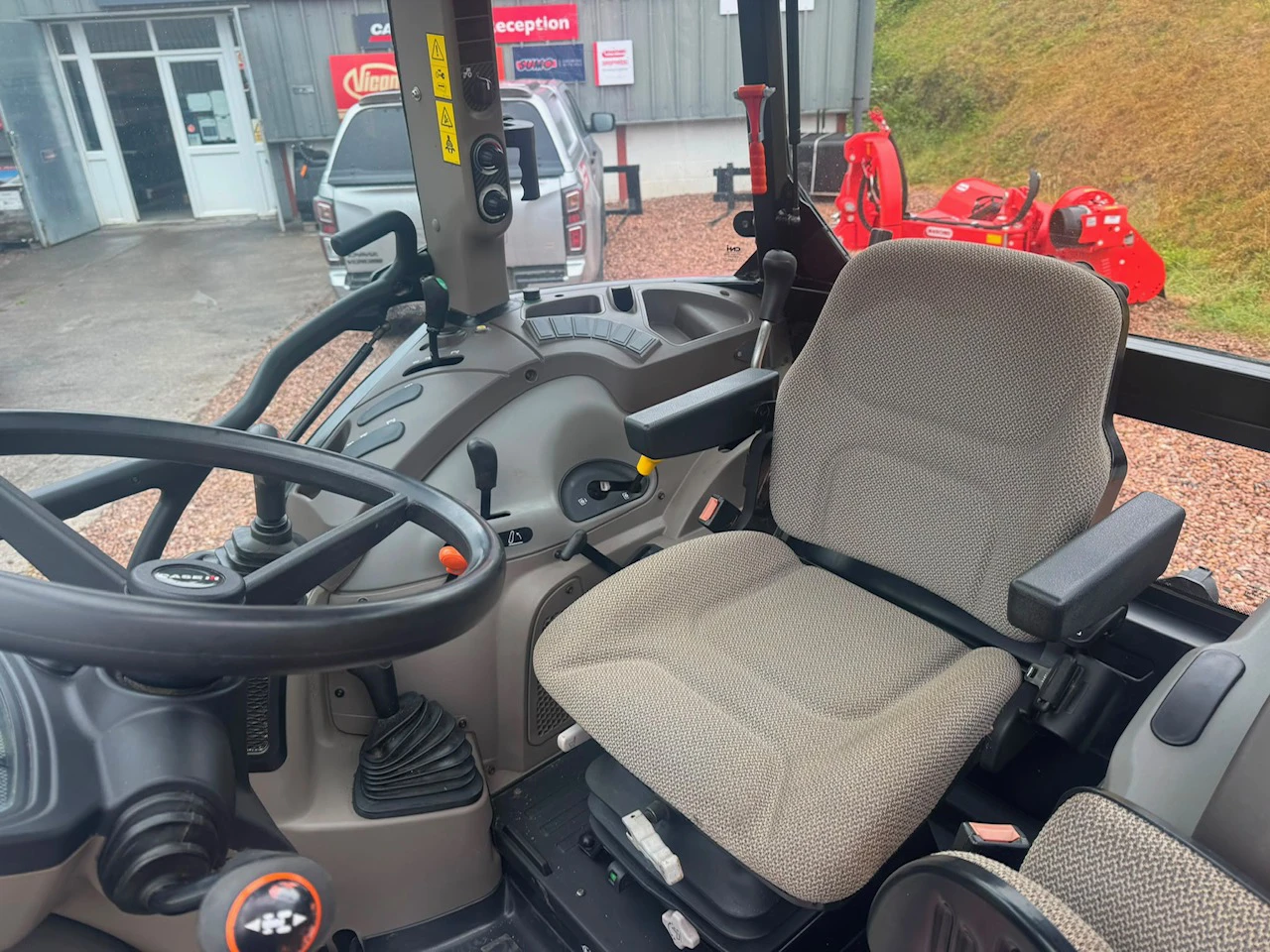 Case IH Farmall 55C (10) Image