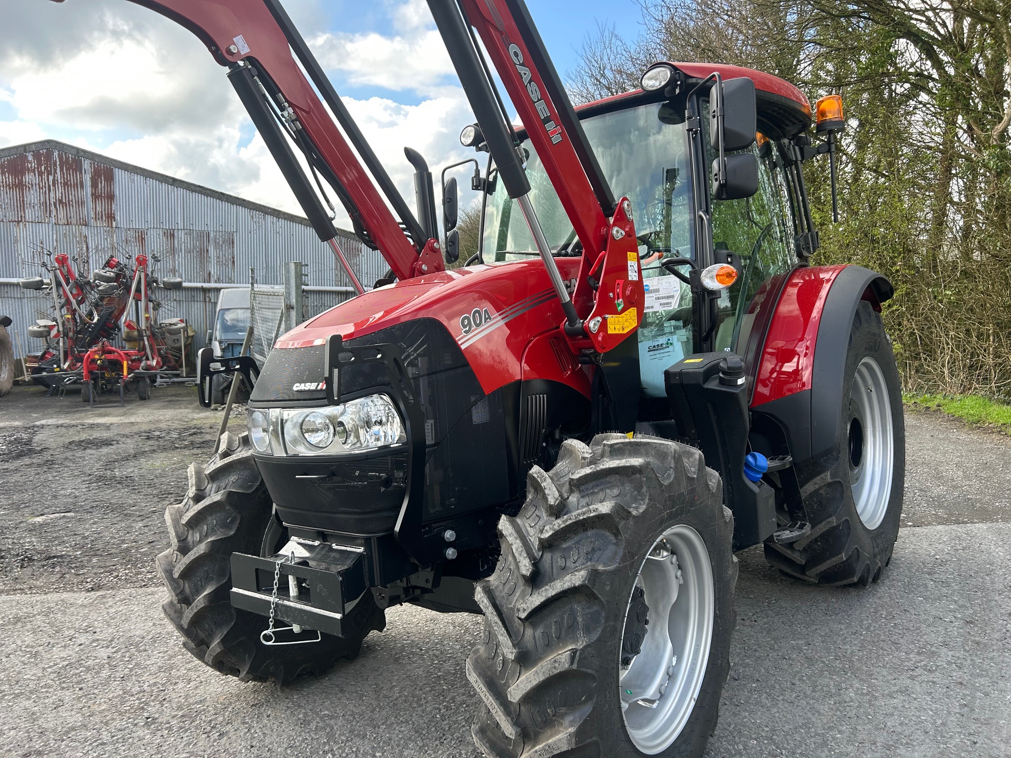 Case IH Farmall 90A & loader Image