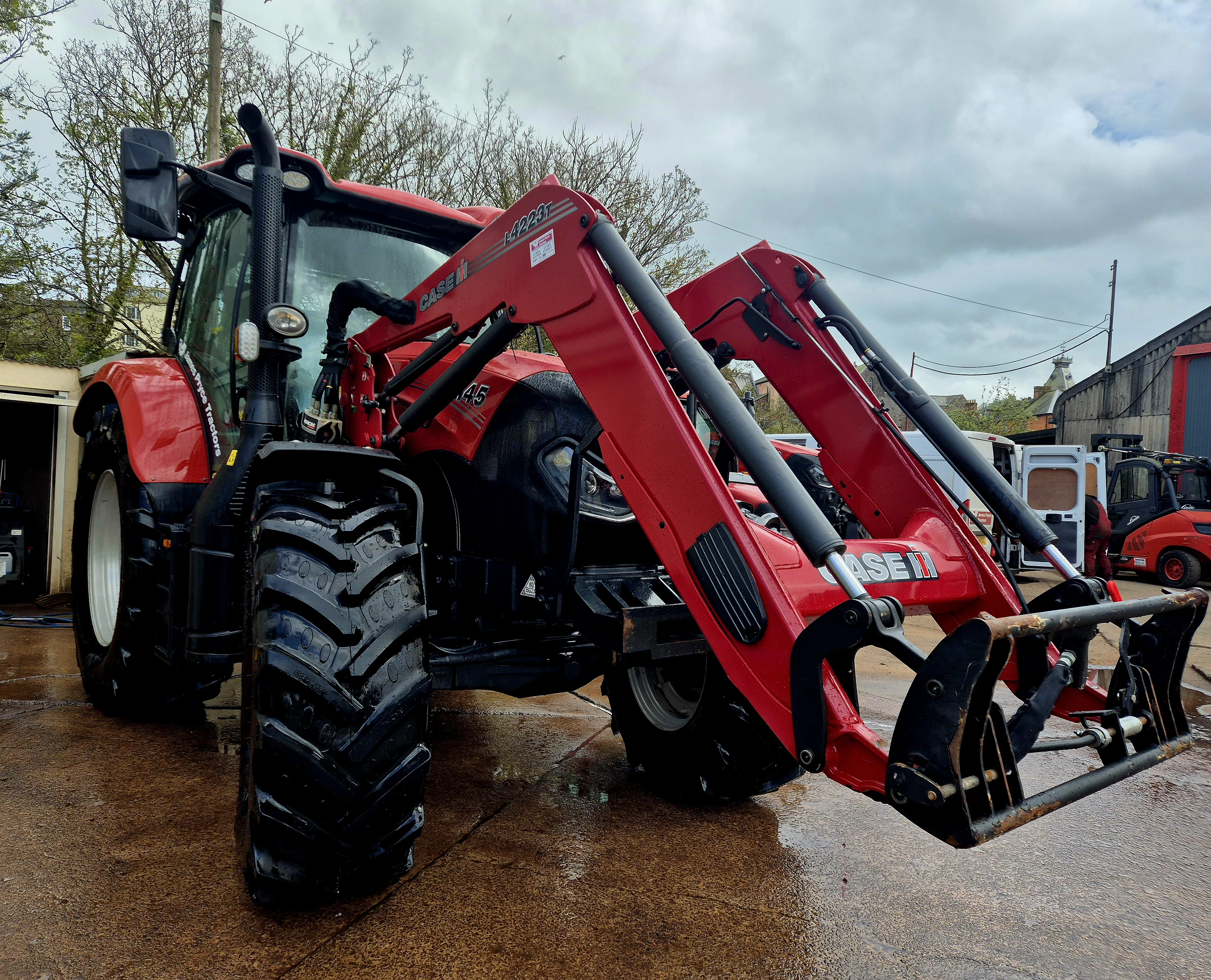 Case IH Maxxum 145 & loader Image