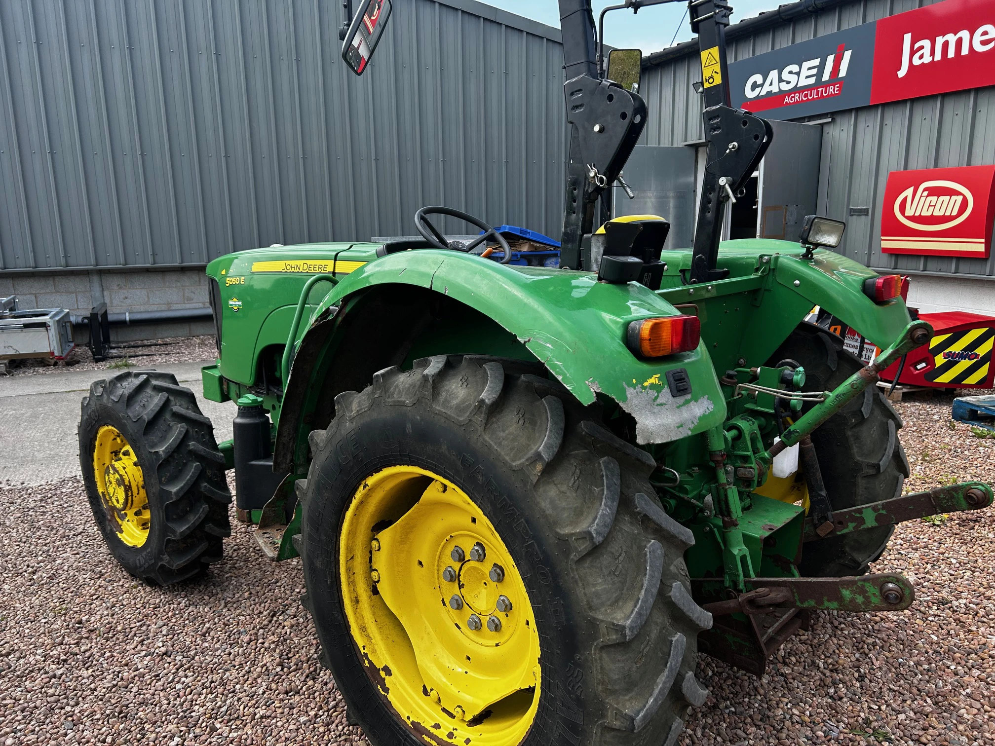 John Deere 5050E Image