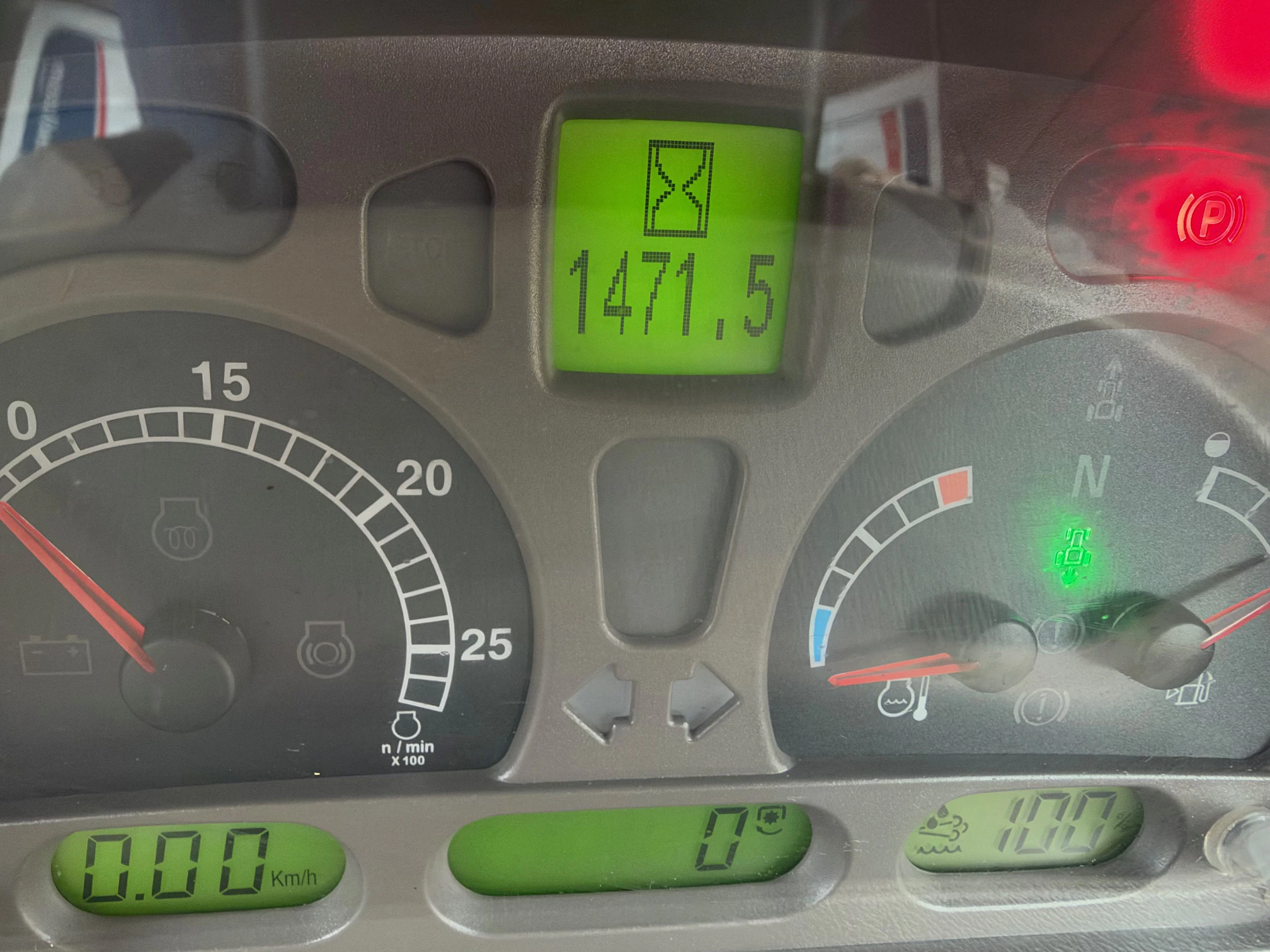 Case IH Maxxum 125 & loader (1) Image