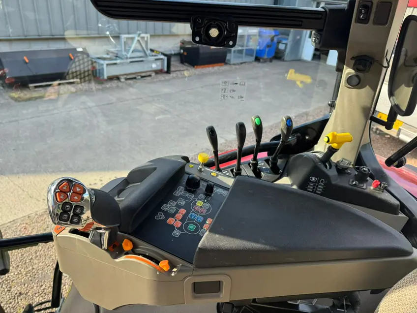 Case IH Vestrum CVX130 (2) Image