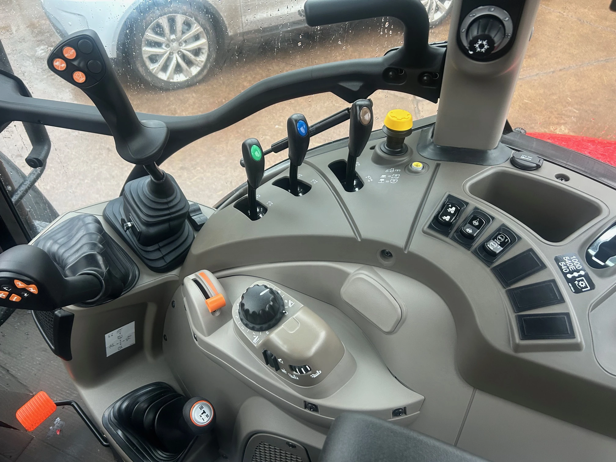 New Case IH Farmall 110C & loader Image