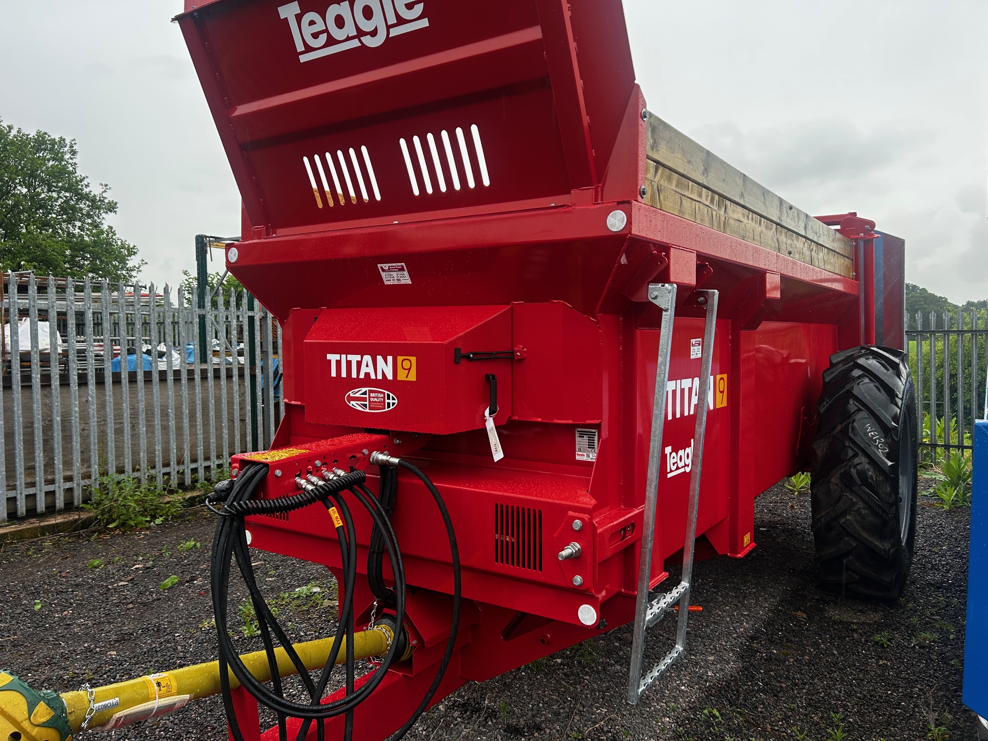 Teagle Titan 9 Dungspreader Image