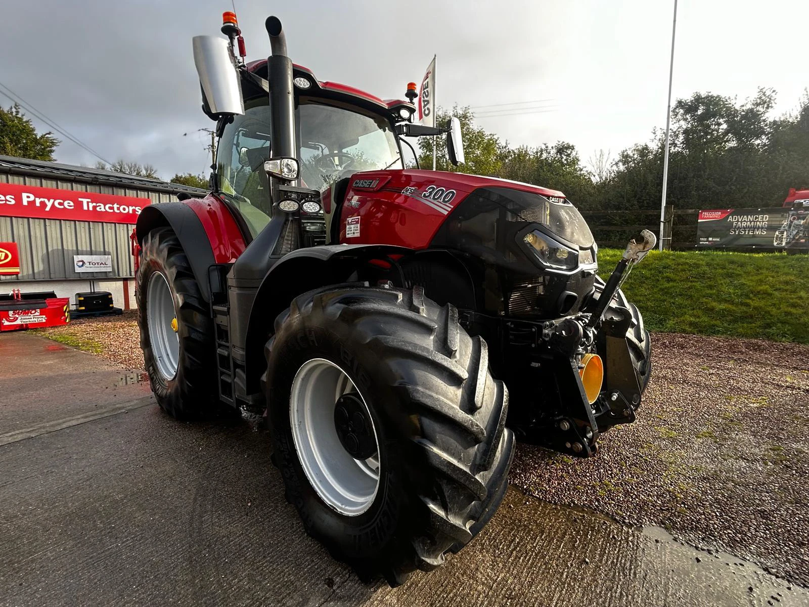 Case IH Optum CVX300 Image