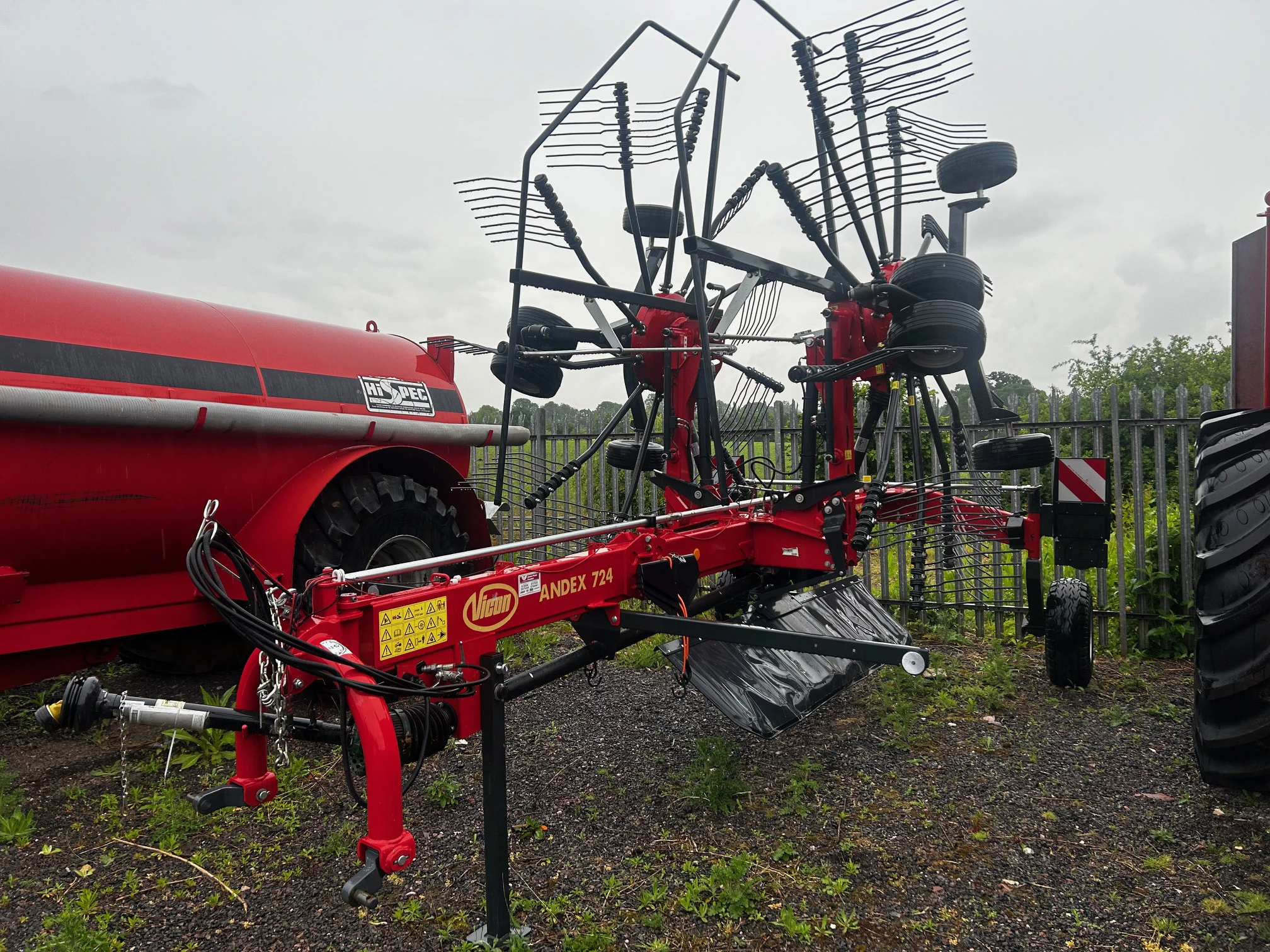 Vicon Andex 724 rake Image