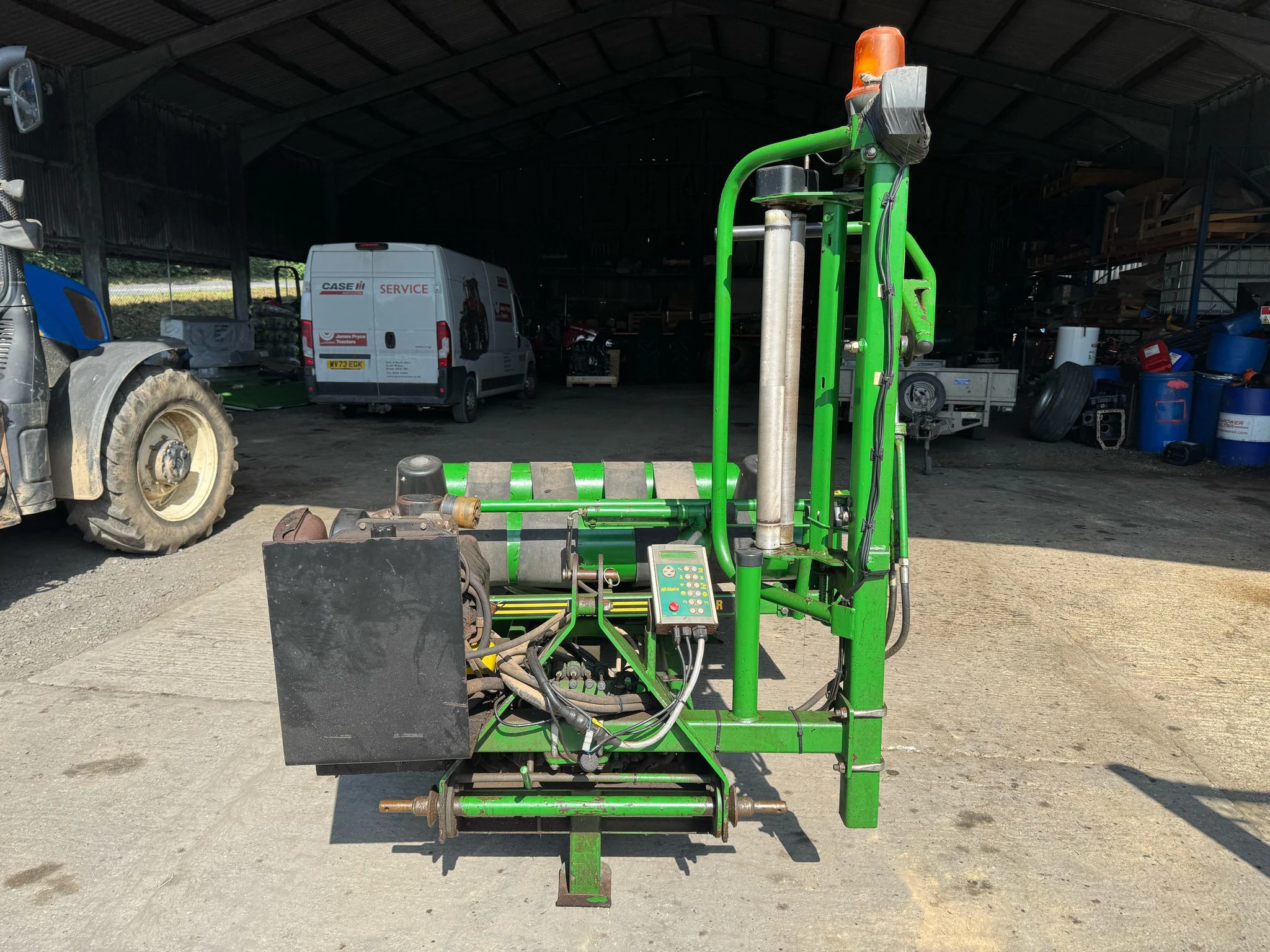 McHale 991LBER bale wrapper Image