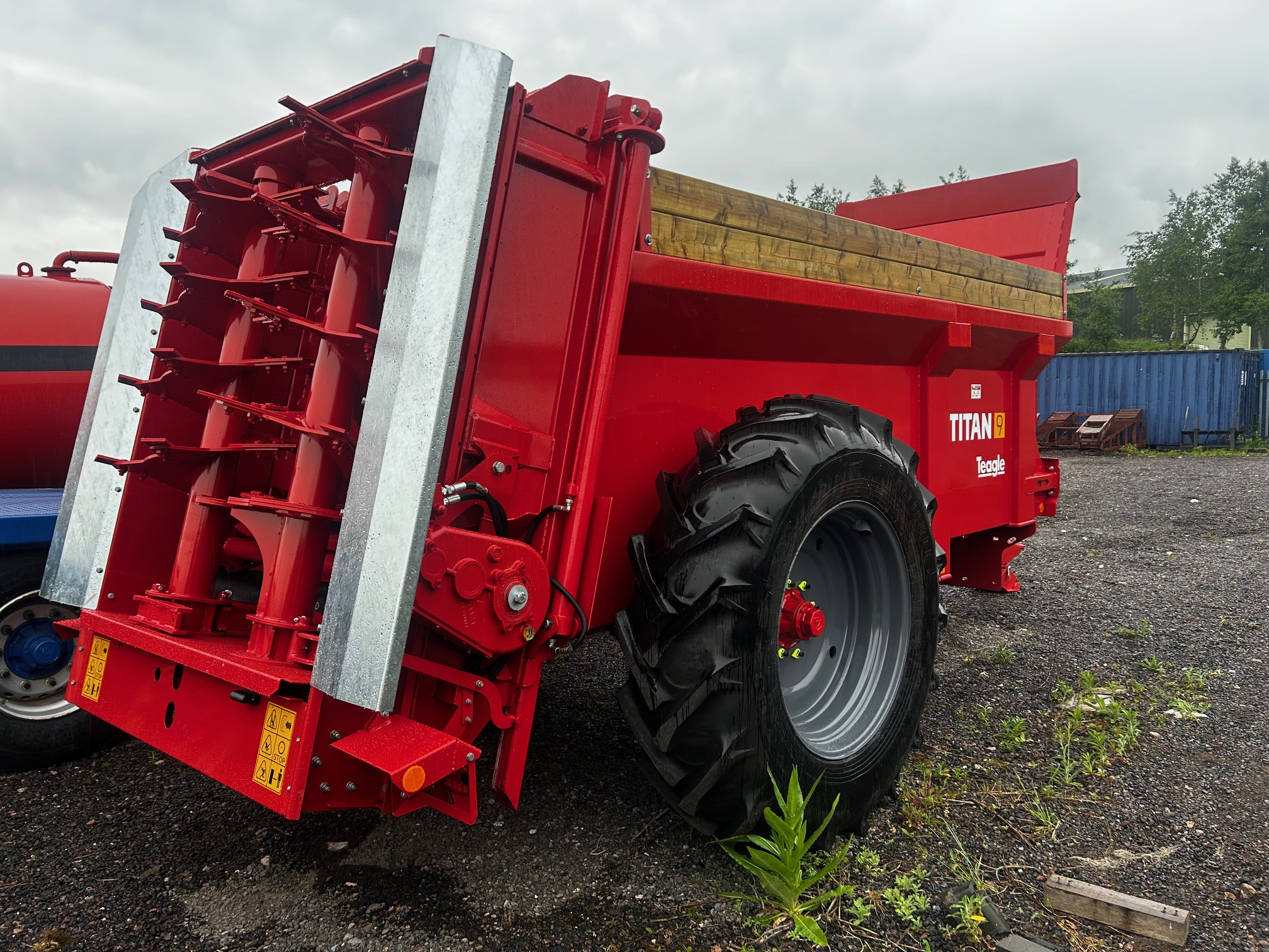 Teagle Titan 9 Dungspreader Image