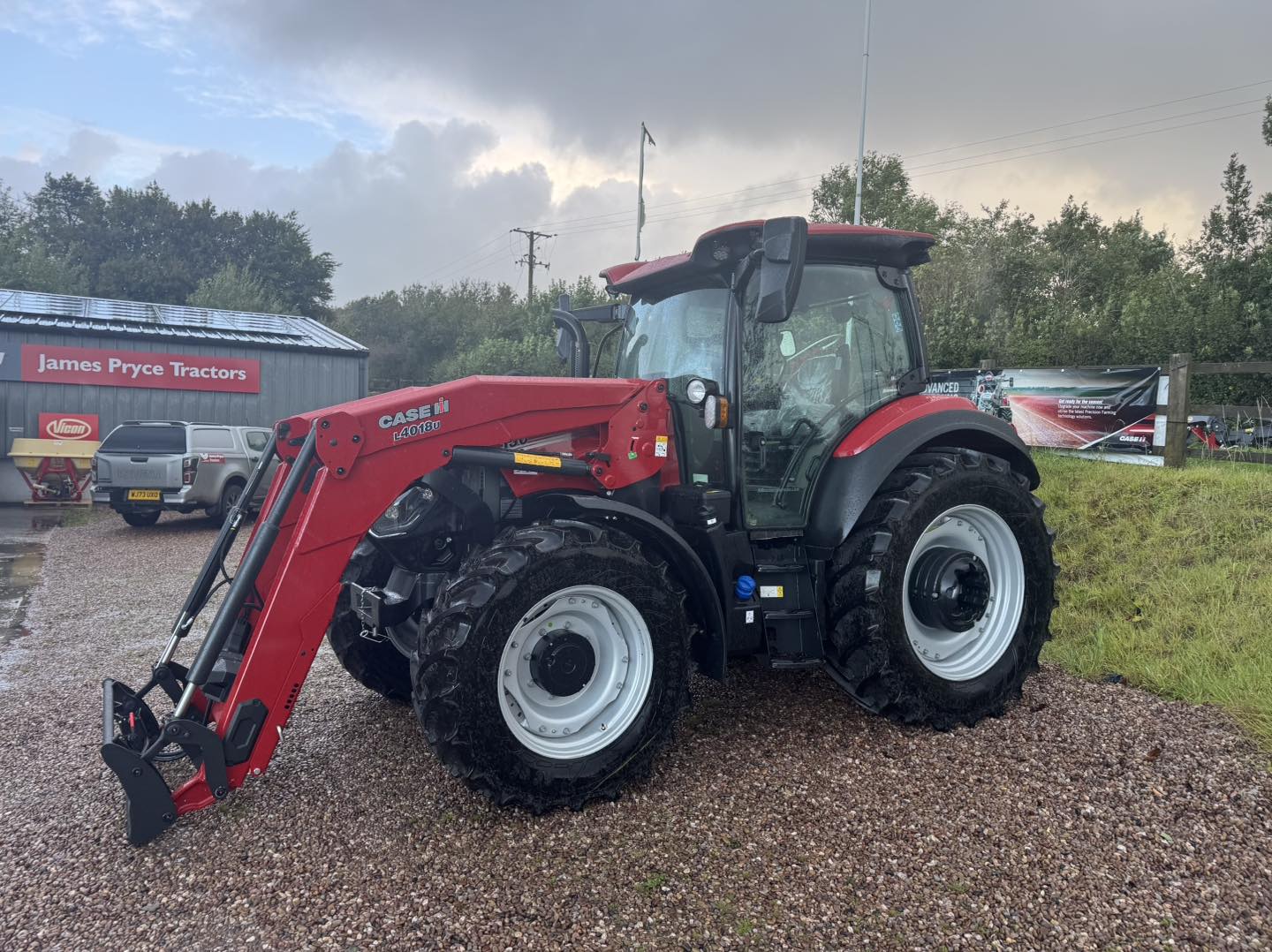Demo Case IH Vestrum 130 & loader Image