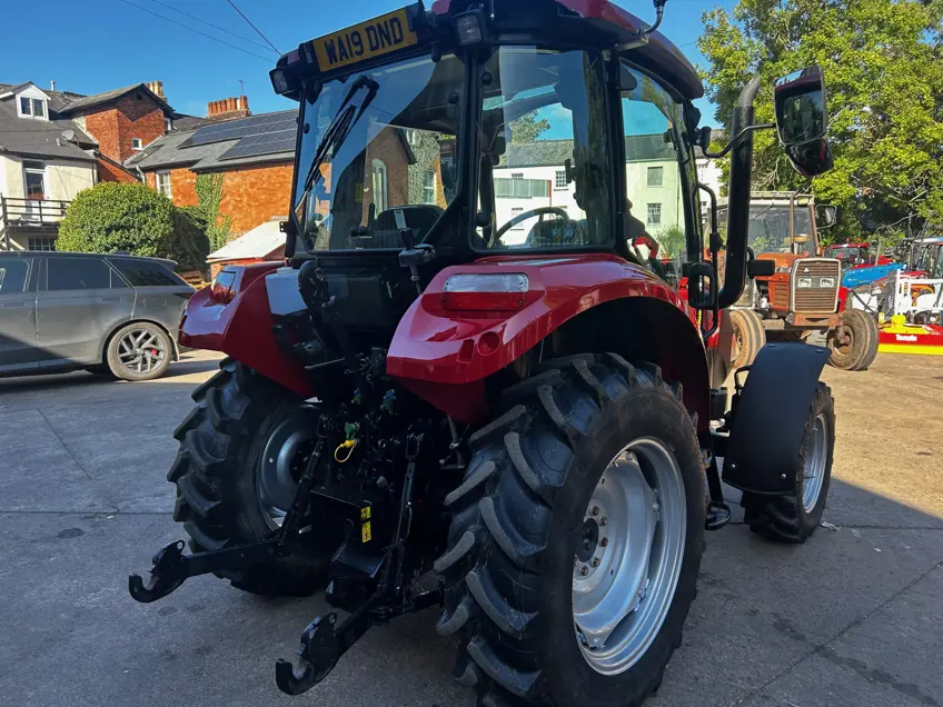 Case IH Farmall 75C Image