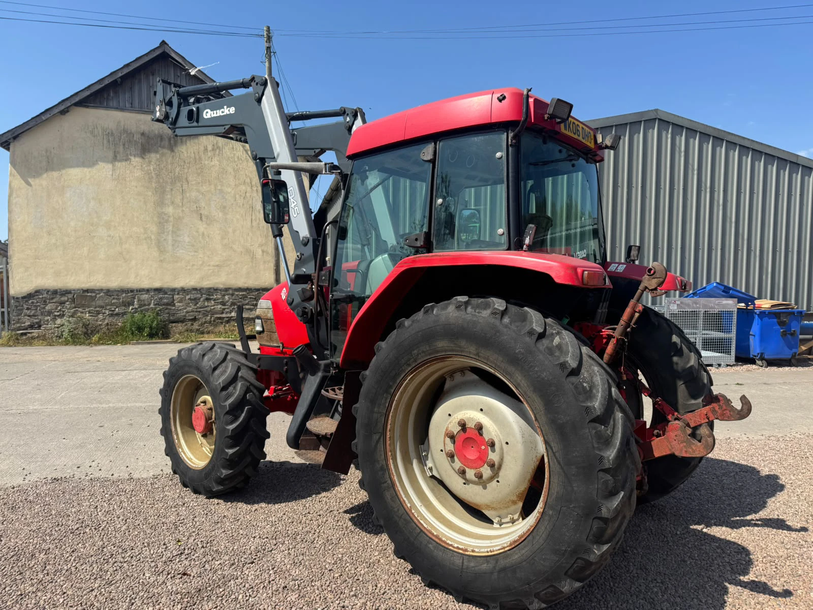 McCormick MC115 & loader Image