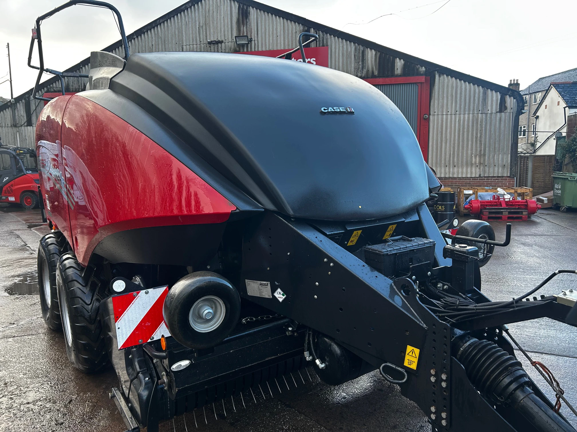 Case IH LB424XL Baler Image