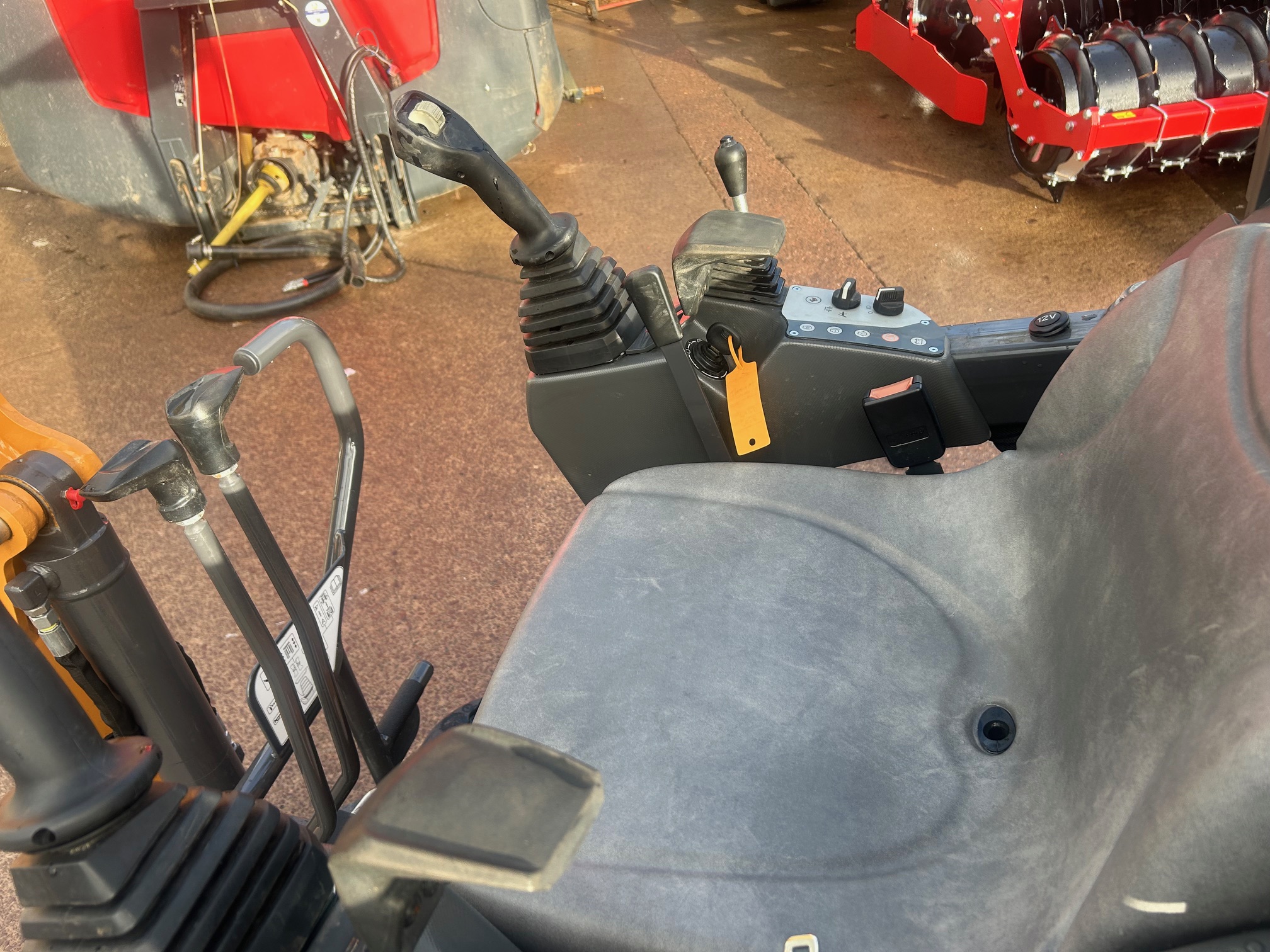 Case CX12D Mini digger Image