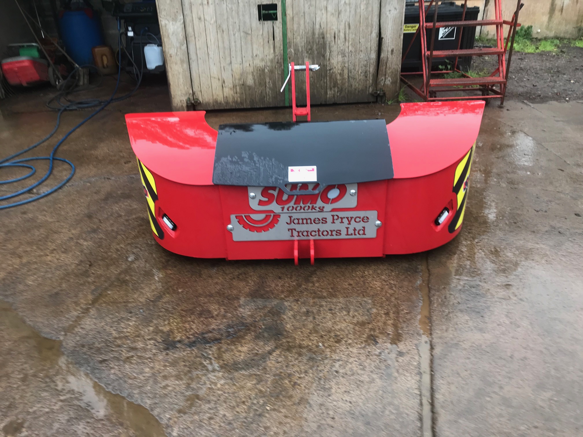 Sumo 1000kg Front linkage weight